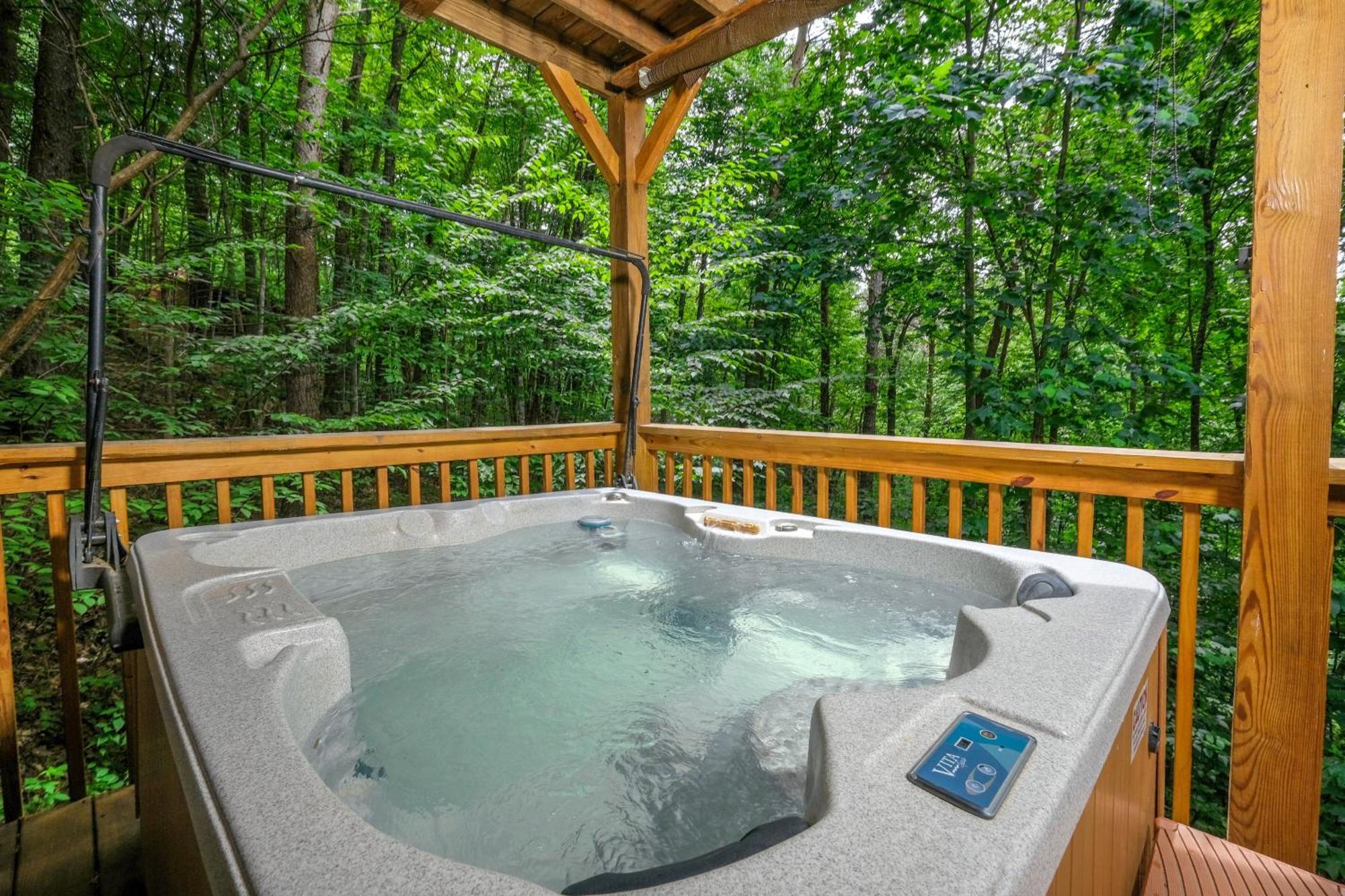 Вилла The Tree House Гатлинбург Экстерьер фото